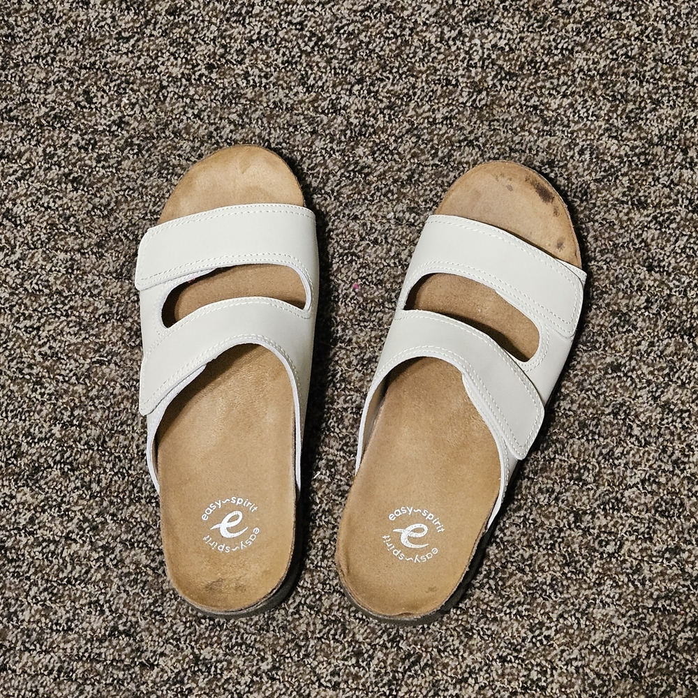 Easy Spirit White Slide Sandals with Double Straps 9 M Trooper